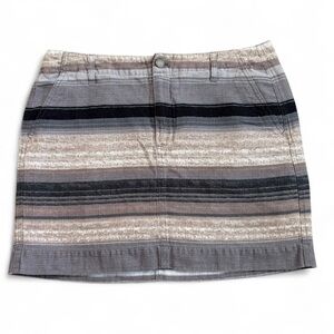Old Navy Striped Basketweave Neutrals Mini Skirt - Size 8